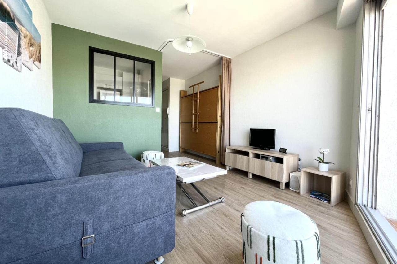 Pretty And Bright Studio With View On The Harbor Les Sables-dʼOlonne Exterior foto
